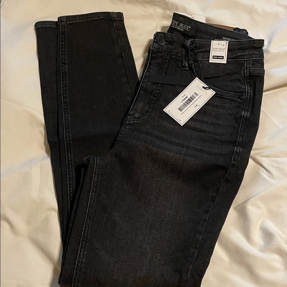 Judy Blue Women's Charcoal Skinny Jeans